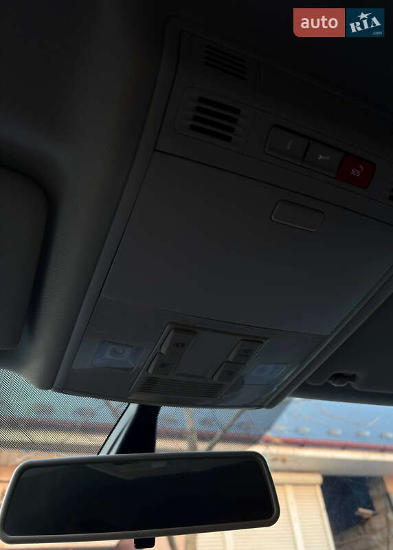 Хэтчбек Volkswagen e-Golf 2020 в Мукачево