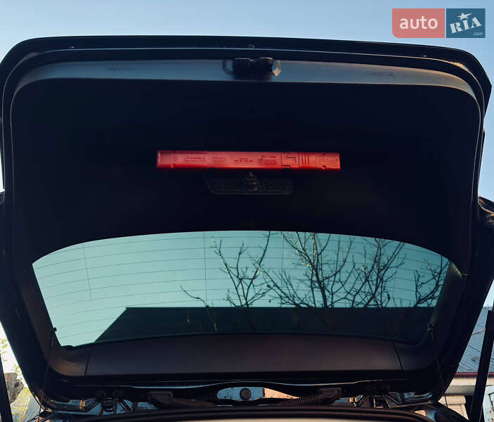 Хэтчбек Volkswagen e-Golf 2020 в Мукачево