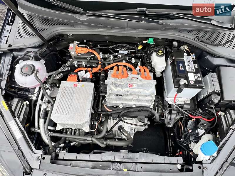 Хэтчбек Volkswagen e-Golf 2018 в Ровно фото 82 Хэтчбек Volkswagen e-Golf 2018 в Ровно