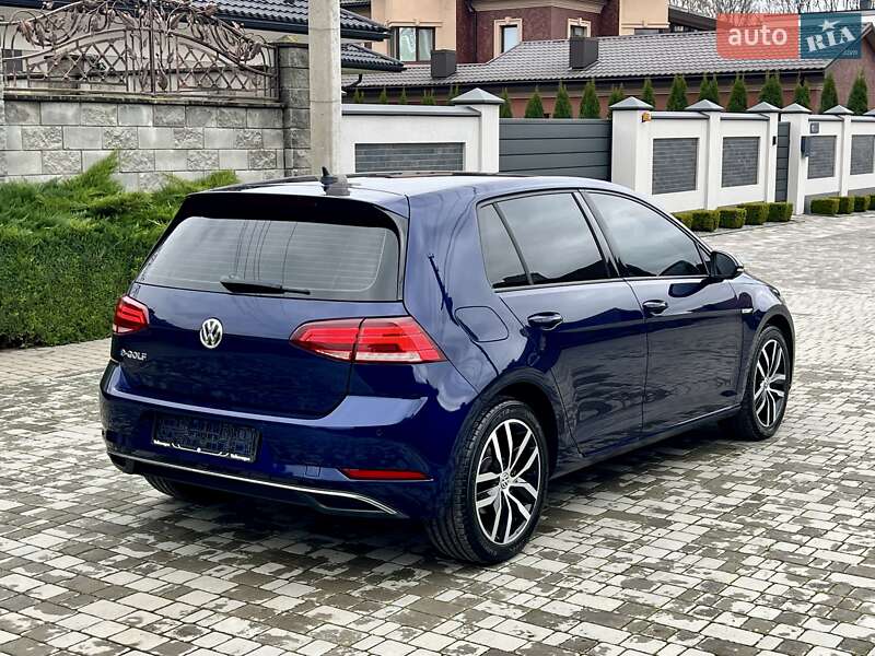 Хэтчбек Volkswagen e-Golf 2018 в Ровно фото 91 Хэтчбек Volkswagen e-Golf 2018 в Ровно