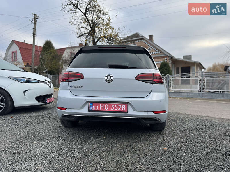 Хэтчбек Volkswagen e-Golf 2017 в Ровно