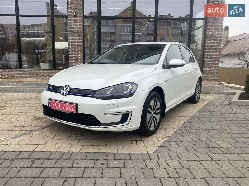Volkswagen e-Golf 2016
