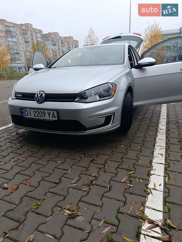 Volkswagen e-Golf 2015 Volkswagen e-Golf 2015