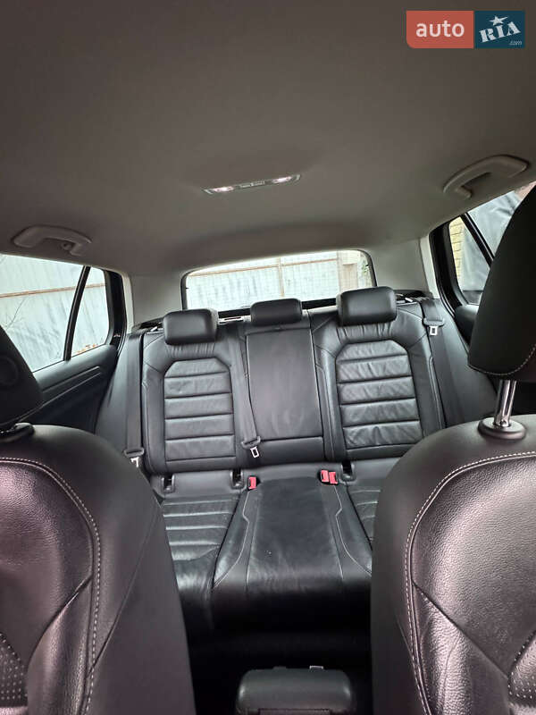 Хетчбек Volkswagen e-Golf 2019 в Києві