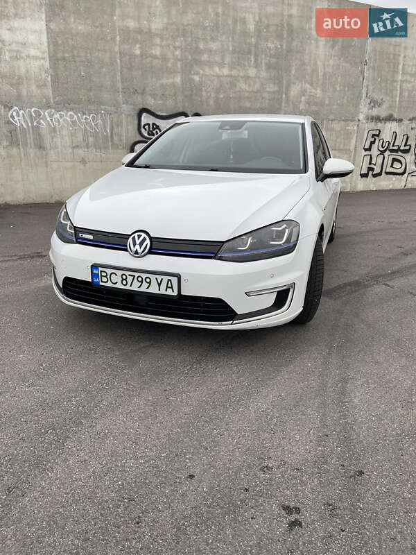 Хетчбек Volkswagen e-Golf 2014 в Львові