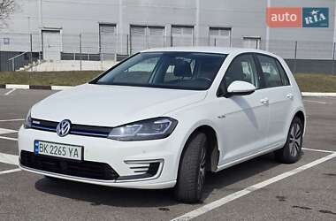 Хетчбек Volkswagen e-Golf 2020 в Рівному