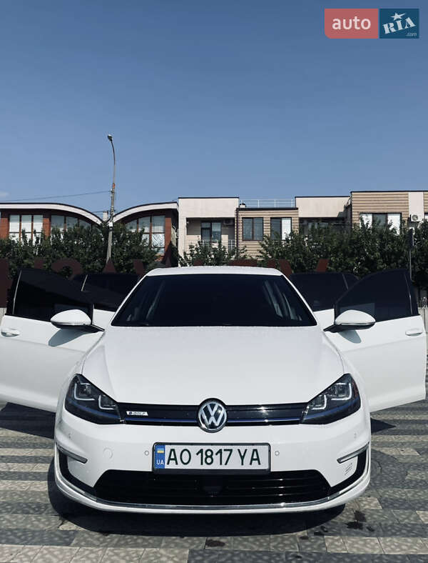 Volkswagen e-Golf 2016 Volkswagen e-Golf 2016
