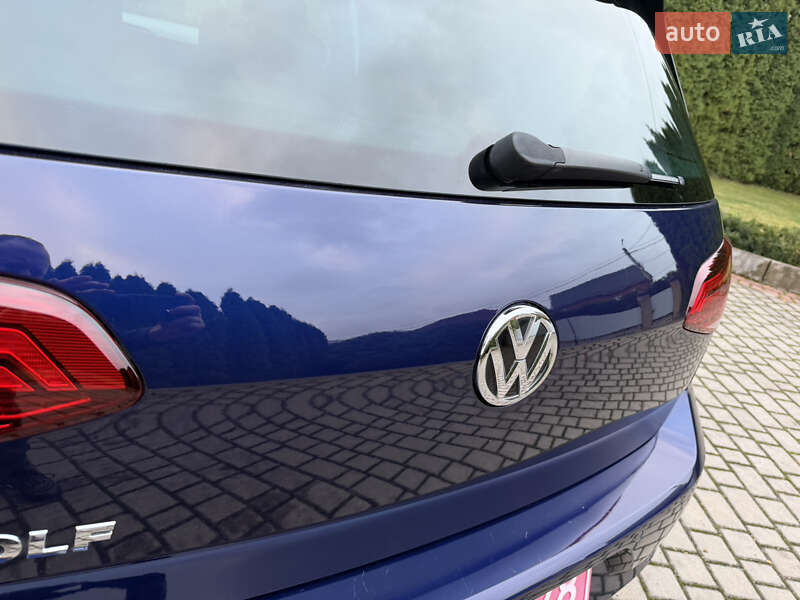 Хэтчбек Volkswagen e-Golf 2019 в Ровно