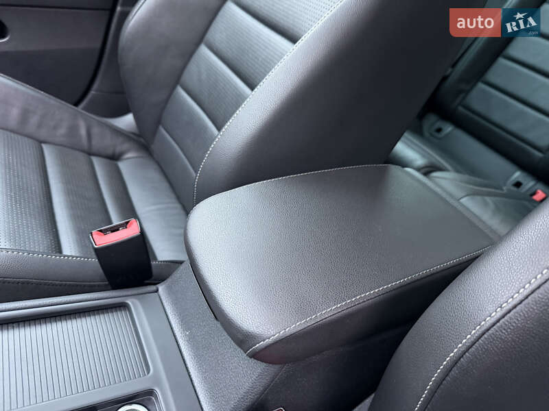 Хэтчбек Volkswagen e-Golf 2019 в Ровно