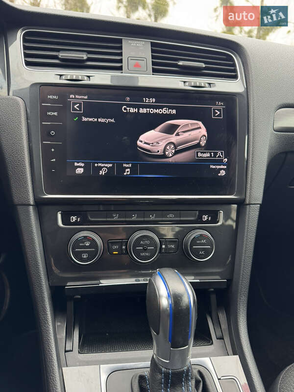 Хэтчбек Volkswagen e-Golf 2019 в Луцке