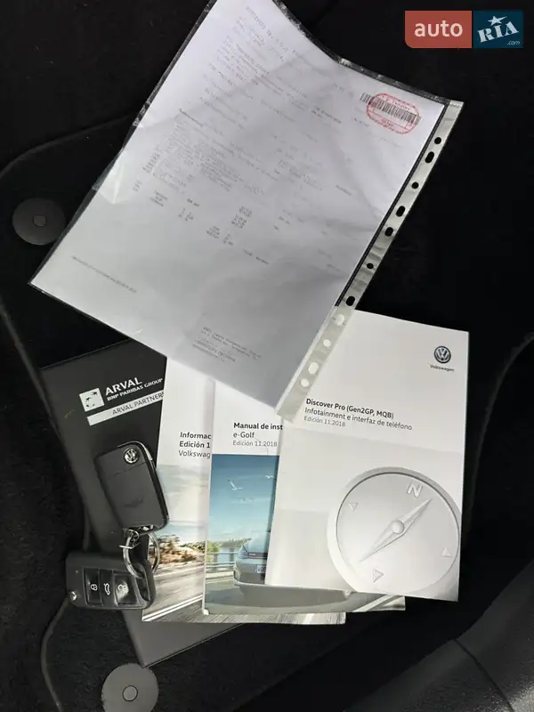 Хэтчбек Volkswagen e-Golf 2019 в Луцке документ