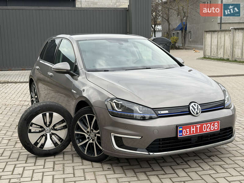 Volkswagen e-Golf 2015 Volkswagen e-Golf 2015