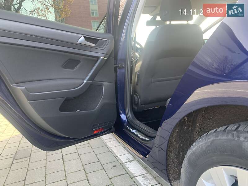 Хэтчбек Volkswagen e-Golf 2018 в Хмельницком фото 18 Хэтчбек Volkswagen e-Golf 2018 в Хмельницком