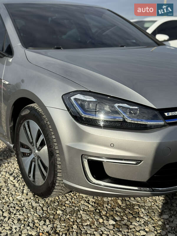 Хэтчбек Volkswagen e-Golf 2018 в Ивано-Франковске