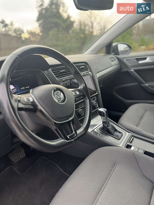 Хэтчбек Volkswagen e-Golf 2018 в Ковеле фото 16 Хэтчбек Volkswagen e-Golf 2018 в Ковеле