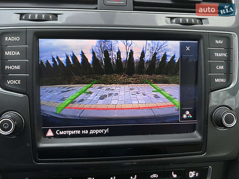 Хэтчбек Volkswagen e-Golf 2015 в Львове