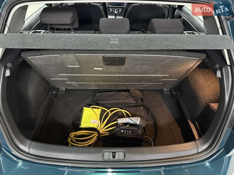 Хэтчбек Volkswagen e-Golf 2018 в Владимире