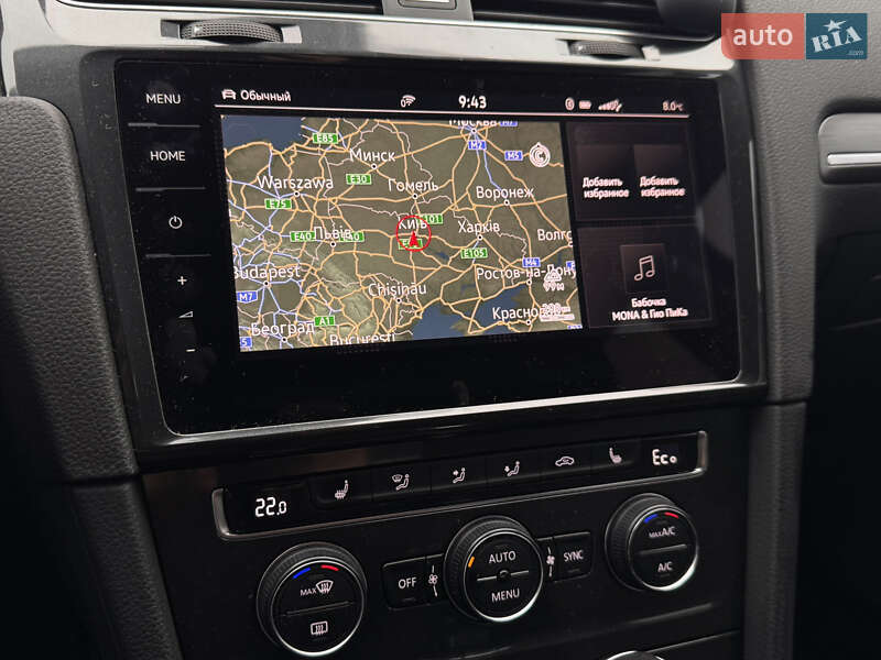 Хэтчбек Volkswagen e-Golf 2017 в Киеве