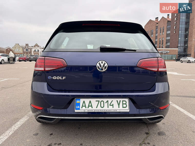 Хэтчбек Volkswagen e-Golf 2020 в Киеве