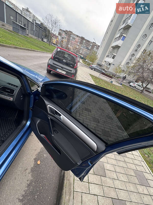 Хетчбек Volkswagen e-Golf 2015 в Кропивницькому