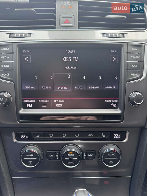 Хетчбек Volkswagen e-Golf 2015 в Кропивницькому