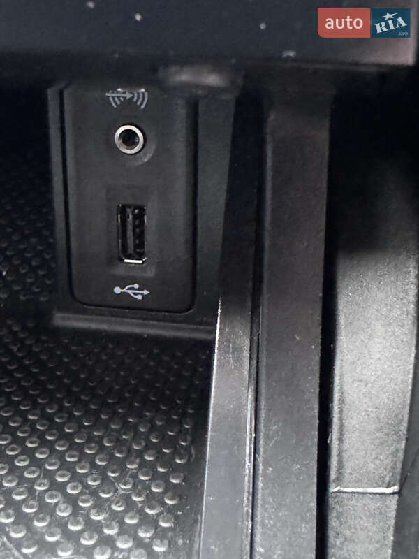 Хетчбек Volkswagen e-Golf 2015 в Кропивницькому