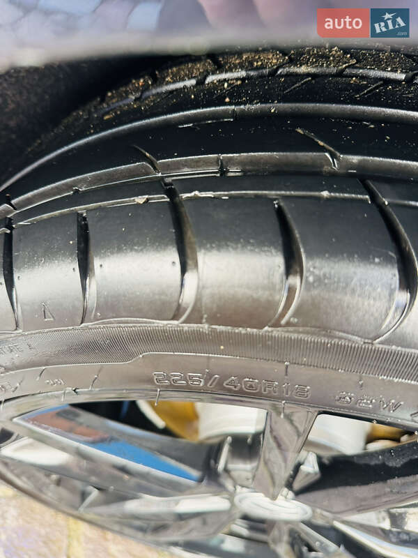 Хетчбек Volkswagen e-Golf 2019 в Іршаві фото 42 Хетчбек Volkswagen e-Golf 2019 в Іршаві