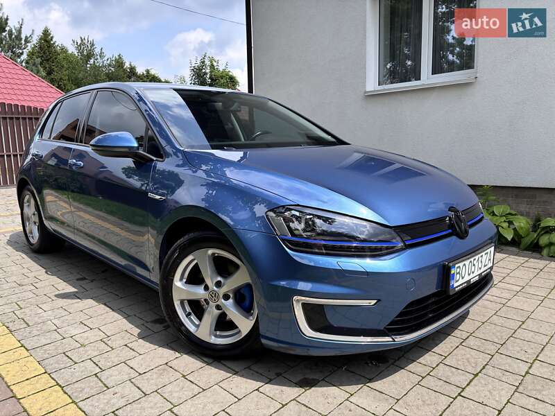 Хэтчбек Volkswagen e-Golf 2016 в Тернополе