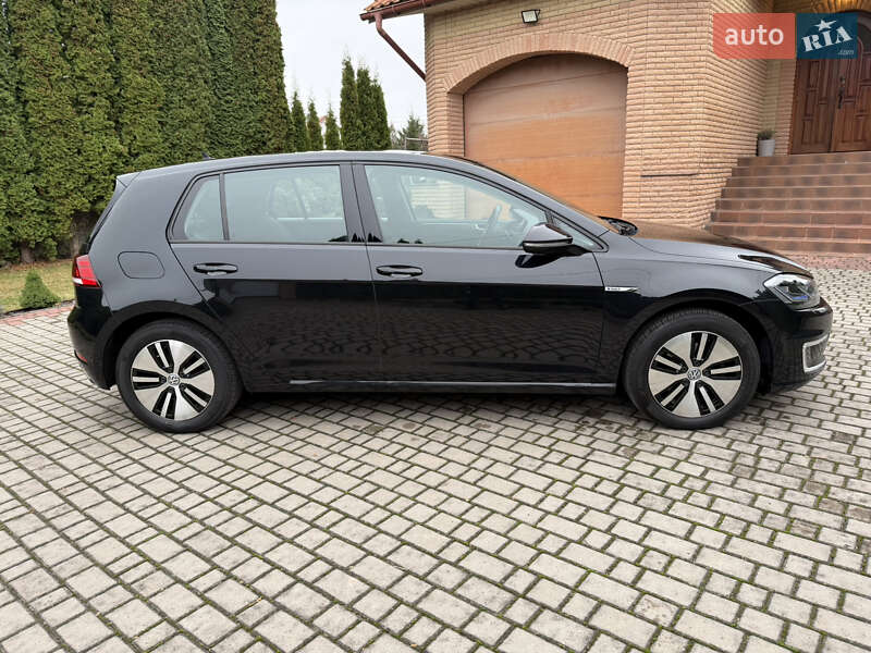 Хэтчбек Volkswagen e-Golf 2018 в Ровно
