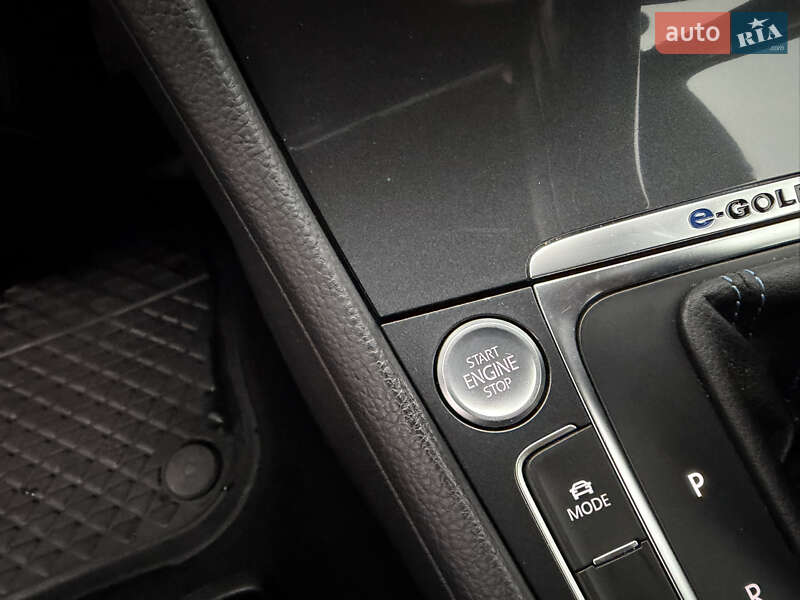 Хэтчбек Volkswagen e-Golf 2018 в Ровно