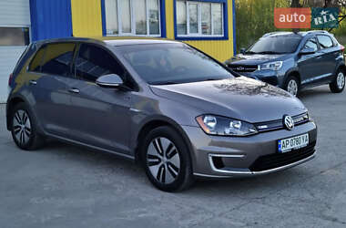 Хетчбек Volkswagen e-Golf 2015 в Запоріжжі