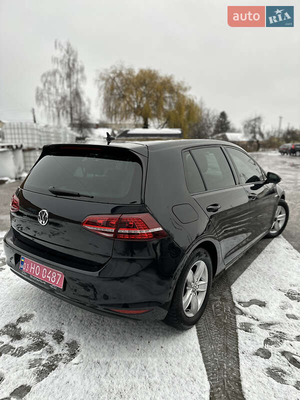 Хэтчбек Volkswagen e-Golf 2014 в Владимире