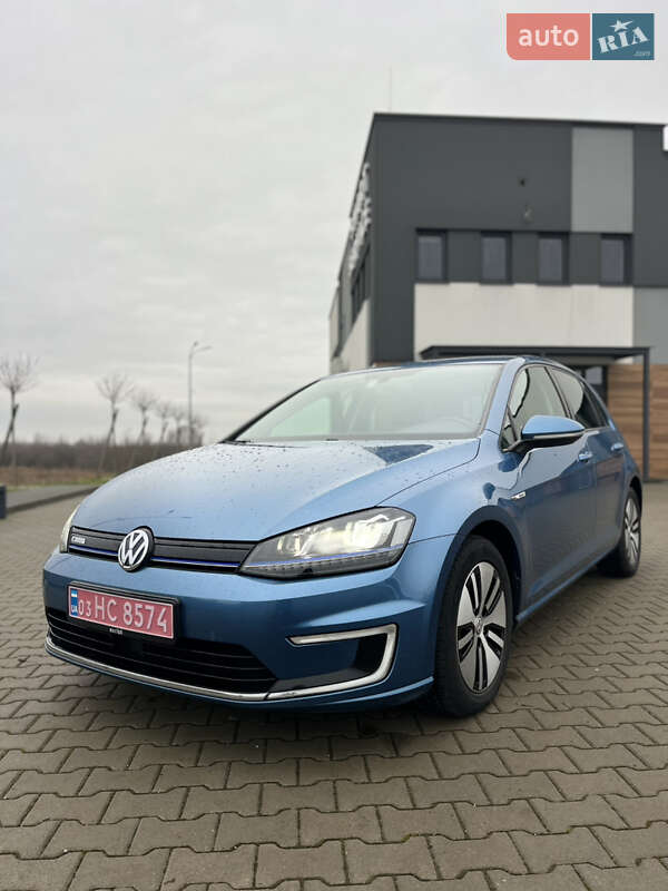 Хэтчбек Volkswagen e-Golf 2015 в Ковеле