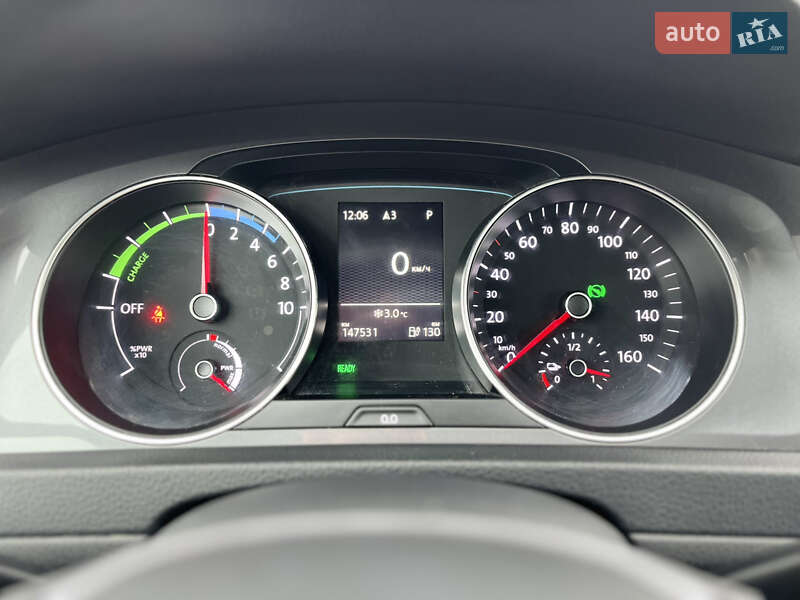 Хэтчбек Volkswagen e-Golf 2015 в Ковеле