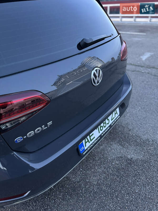 Хэтчбек Volkswagen e-Golf 2020 в Днепре