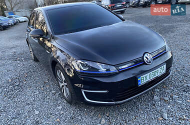 Хэтчбек Volkswagen e-Golf 2015 в Хмельницком