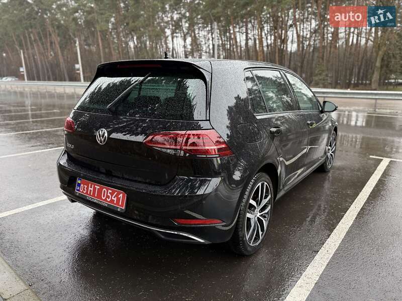Хэтчбек Volkswagen e-Golf 2019 в Дубно
