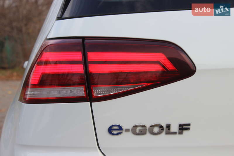 Хэтчбек Volkswagen e-Golf 2020 в Днепре