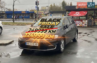 Хэтчбек Volkswagen e-Golf 2018 в Киеве