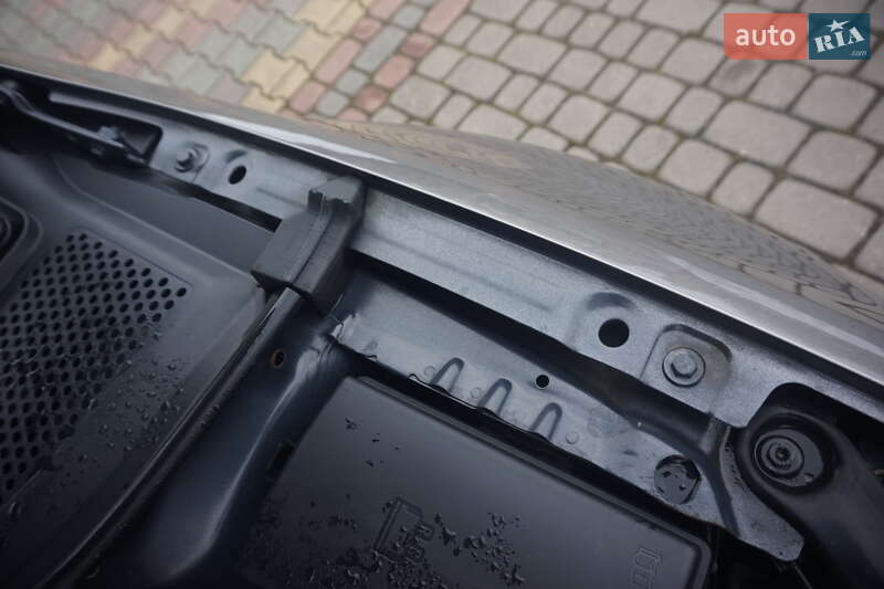 Хэтчбек Volkswagen e-Golf 2015 в Самборе