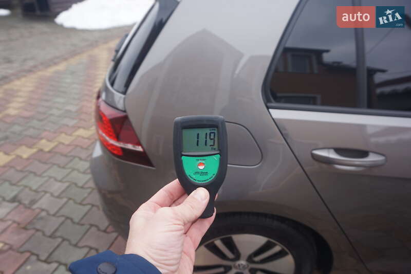 Хэтчбек Volkswagen e-Golf 2015 в Самборе