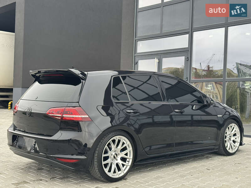 Хэтчбек Volkswagen e-Golf 2015 в Тернополе фото 29 Хэтчбек Volkswagen e-Golf 2015 в Тернополе