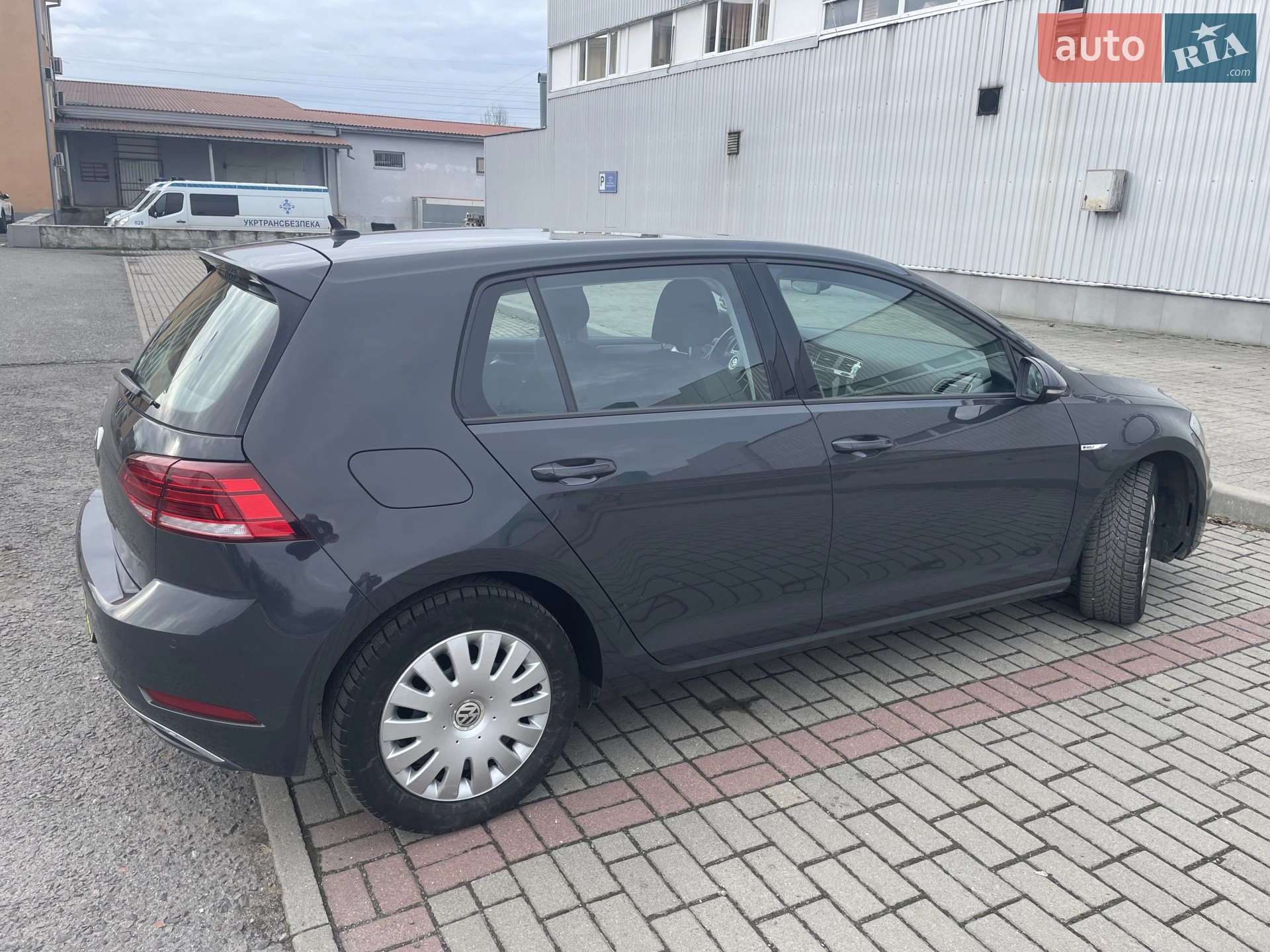 2019 Volkswagen Golf - мініатюра 10