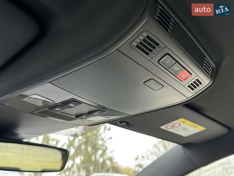 Хэтчбек Volkswagen e-Golf 2019 в Луцке