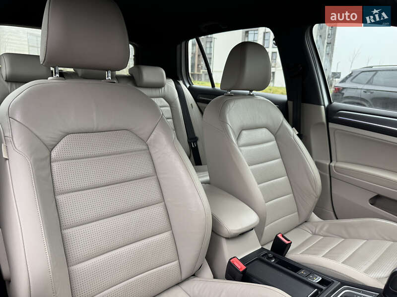 Хэтчбек Volkswagen e-Golf 2019 в Луцке