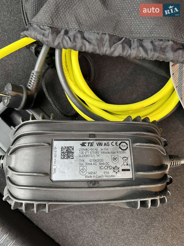 Хэтчбек Volkswagen e-Golf 2019 в Луцке