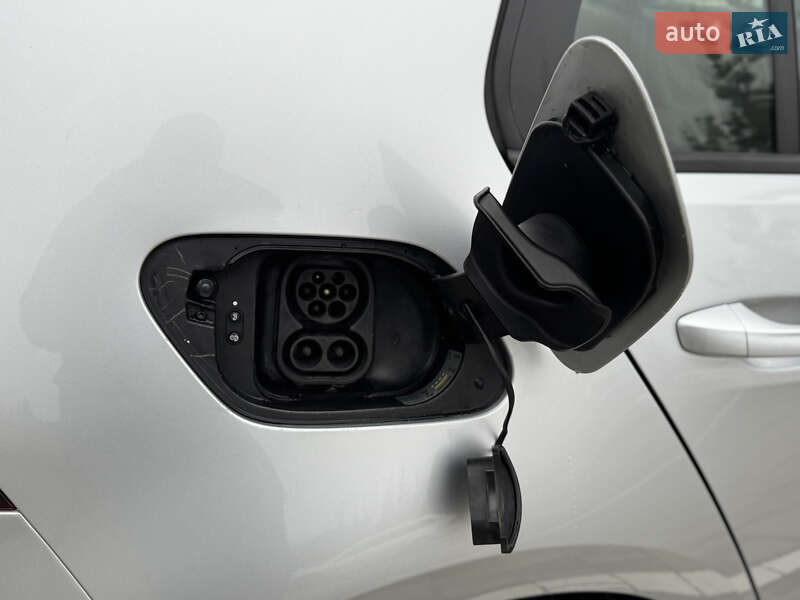Хэтчбек Volkswagen e-Golf 2019 в Луцке