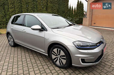 Хетчбек Volkswagen e-Golf 2016 в Рівному