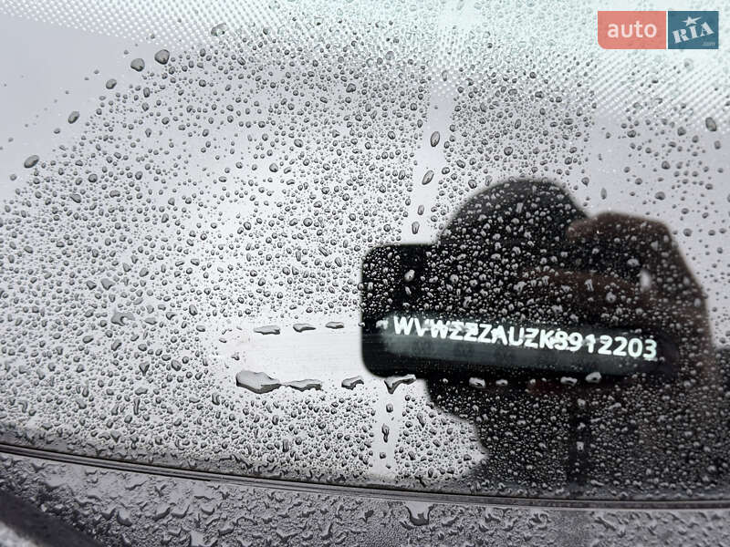 Хэтчбек Volkswagen e-Golf 2019 в Ровно