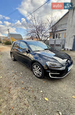 Хэтчбек Volkswagen e-Golf 2015 в Никополе